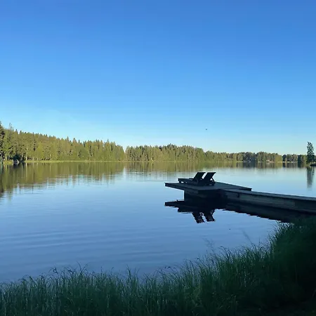 Tahkon Riihiranta - 4 Bedroom By The - Tasokas Tilava Rantamoekki ヴィラ ターコブオリ