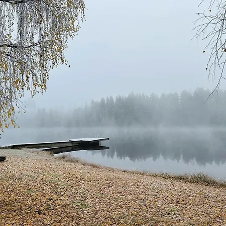 Tahkon Riihiranta - 4 Bedroom By The - Tasokas Tilava Rantamoekki * Tahkovuori