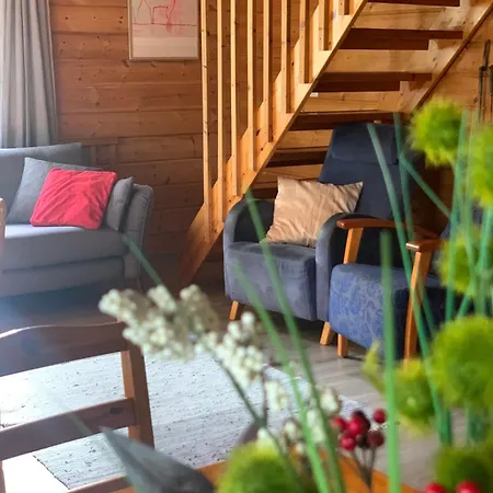 Tahkon Riihiranta - 4 Bedroom By The - Tasokas Tilava Rantamoekki Chalet