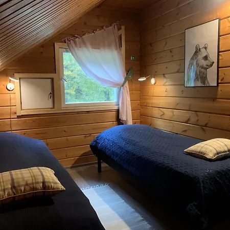 Tahkon Riihiranta - 4 Bedroom By The - Tasokas Tilava Rantamoekki Chalet