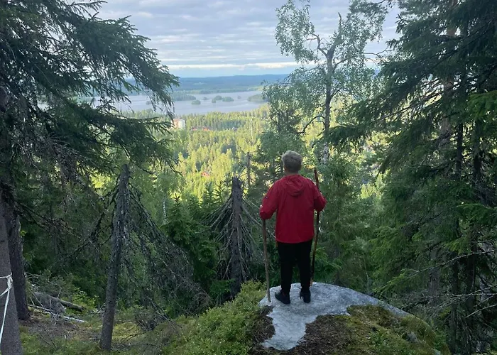 Tahkon Riihiranta - 4 Bedroom By The - Tasokas Tilava Rantamoekki 别墅