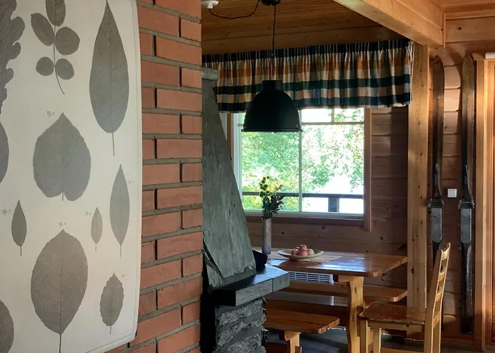 Tahkon Riihiranta - 4 Bedroom By The - Tasokas Tilava Rantamoekki * 塔库沃里