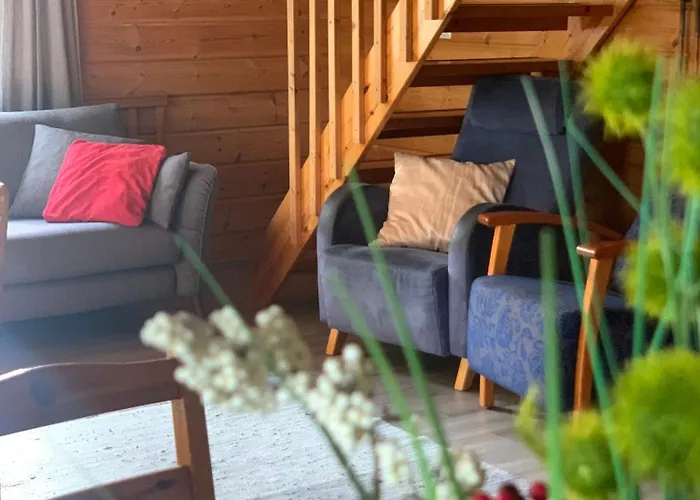 Tahkon Riihiranta - 4 Bedroom By The - Tasokas Tilava Rantamoekki 别墅