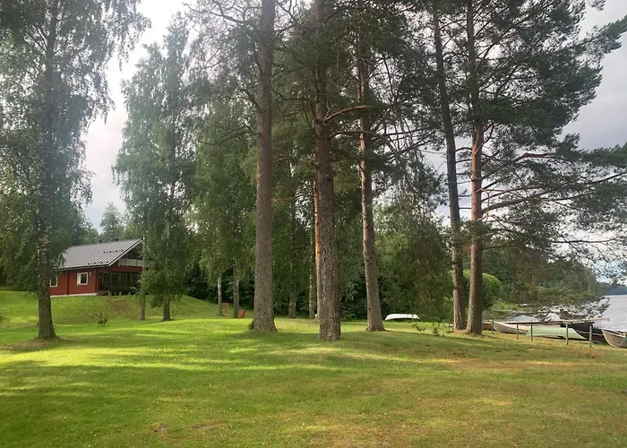 Tahkon Riihiranta - 4 Bedroom By The - Tasokas Tilava Rantamoekki