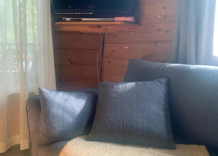 Tahkon Riihiranta - 4 Bedroom By The - Tasokas Tilava Rantamoekki